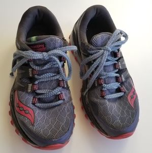 Saucony everun iso trail running shoes